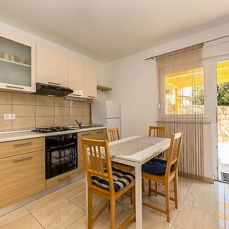 Apartments Cikac II - Modern Apartments By The Beach Mandre Room photo