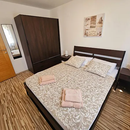 Apartments Cikac II - Modern Apartments By The Beach Mandre Exterior photo