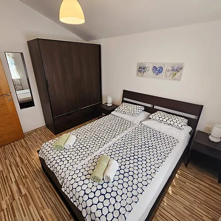 Apartments Cikac II - Modern Apartments By The Beach Mandre Exterior photo