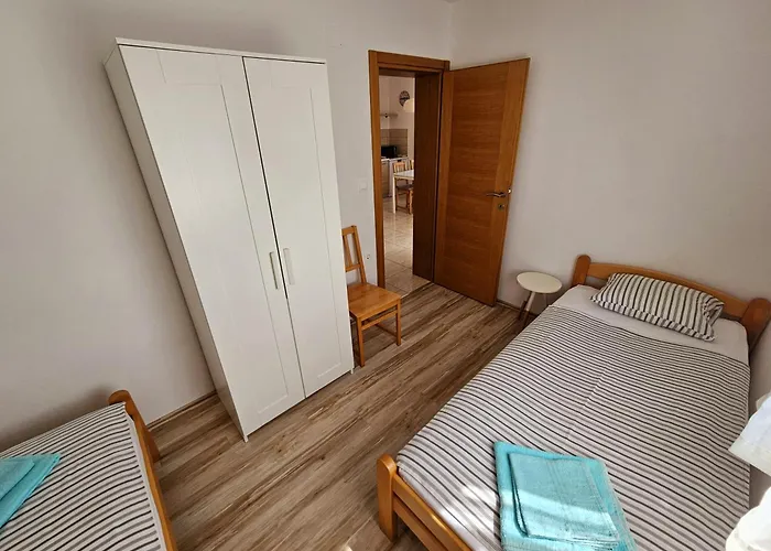 Apartments Cikac II - Modern Apartments By The Beach